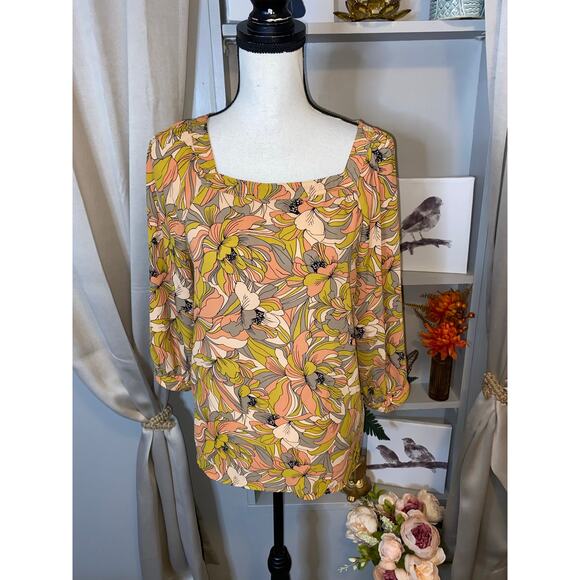 Premise EUC size Small Floral Pink Gray Green Blouse 0 - Picture 2 of 11